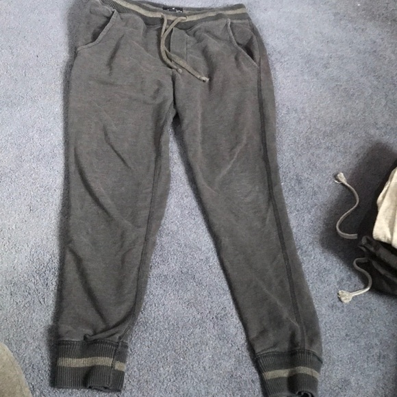 american eagle jogger sweatpants